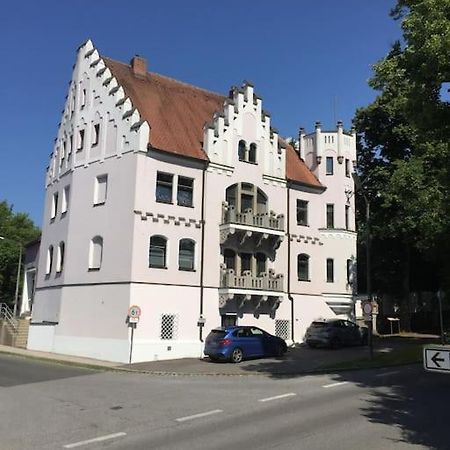 Ferienwohnung In Historischer Villa Mit Gartennutzung Furth im Wald Buitenkant foto
